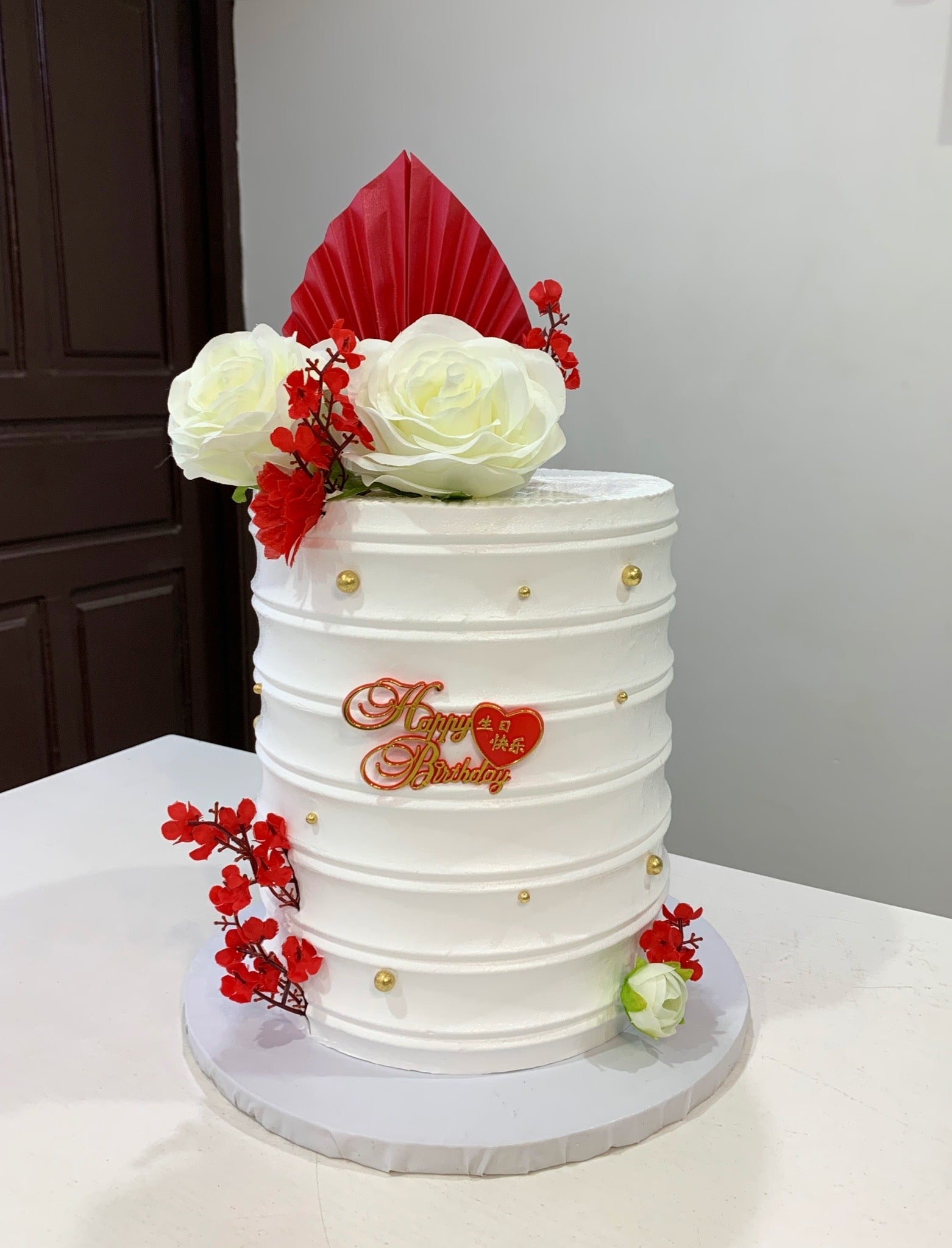Custom Celebration Cake | Fresh Cake Delivery Abuja & Lagos - Magikworld Gifts and Surprises