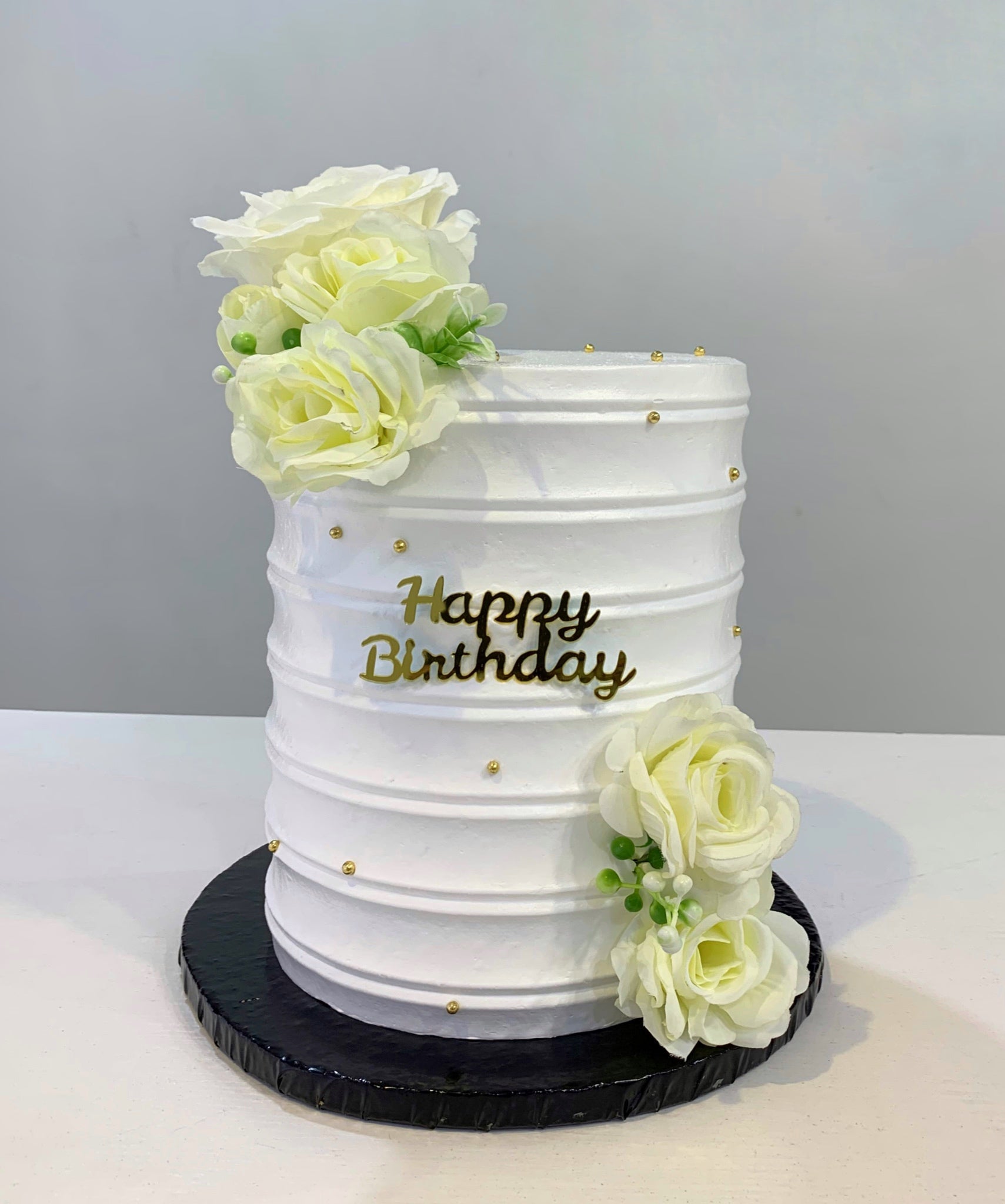 Custom Celebration Cake | Fresh Cake Delivery Abuja & Lagos - Magikworld Gifts and Surprises